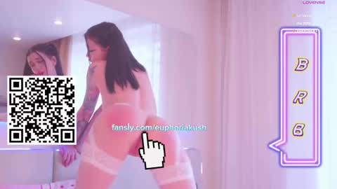 Snapshot of itsumade chatting on 02-24-25, 04:49 Betty online show from 02-24-25, 04:49