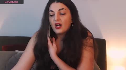 Snapshot of itsyourlady chatting on 12-08-24, 11:14 Melissa Khaan online show from 12-08-24, 11:14