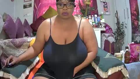 itumeleng74 online show from 09-21-25, 07:54