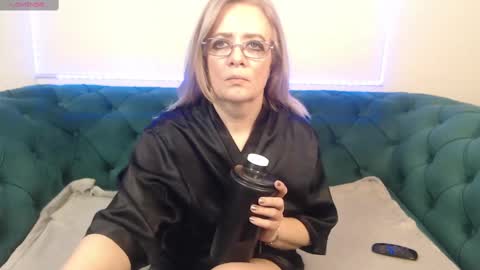 Snapshot of ivanacharm chatting on 02-16-25, 10:43 ivanacharm online show from 02-16-25, 10:43