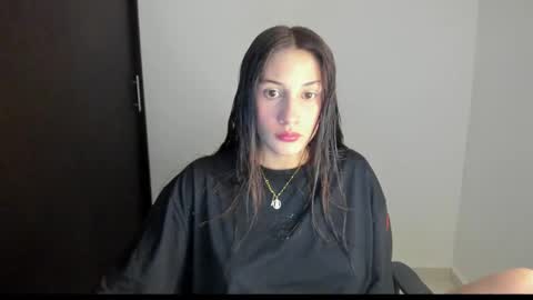 ivanna_essis online show from 01-07-25, 05:12