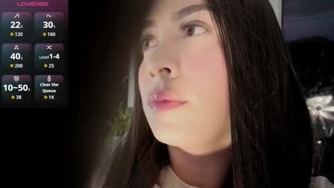 Snapshot of ivanna_west chatting on 09-26-25, 10:19 Ivanna West online show from 09-26-25, 10:19