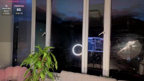 Snapshot of ivanna_west chatting on 10-02-25, 10:22 Ivanna West online show from 10-02-25, 10:22
