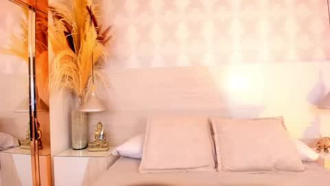 Ivannaanggel online show from 10-23-25, 12:37