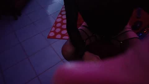 yves online show from 10-18-25, 05:10