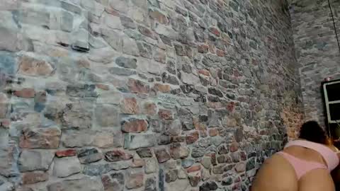 Ivis  online show from 02-10-25, 11:25