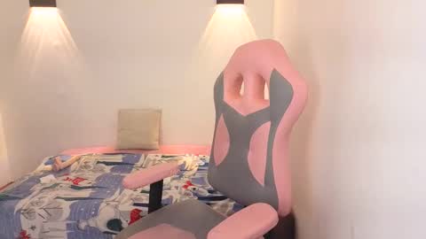 IVONNE online show from 02-12-26, 01:55