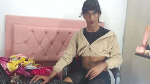 ivonneth online show from 02-17-26, 12:23