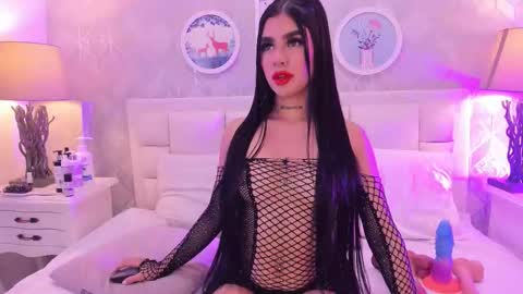 ivonny    online show from 01-13-26, 11:59