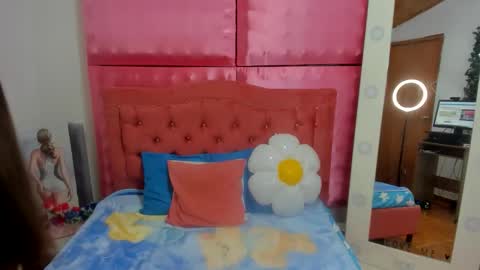 Ivonny online show from 11-13-25, 11:09