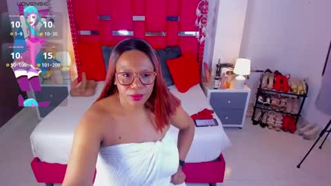 IVONSANCHEZ online show from 12-14-24, 02:45