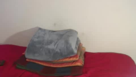 Snapshot of ivorytits48 chatting on 12-04-25, 11:41 IVORYTITS48 online show from 12-04-25, 11:41