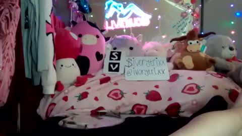 Snapshot of ivorytrixx chatting on 06-15-26, 03:31 ivorytrixx online show from 06-15-26, 03:31