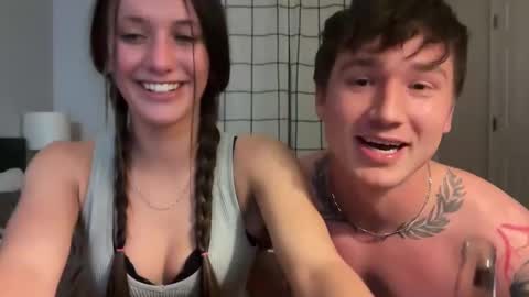 Snapshot of ivy69_9 chatting on 12-20-24, 05:14 ivy69 9 and cody online show from 12-20-24, 05:14