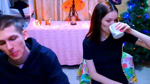 Snapshot of ivy__lester chatting on 12-07-24, 05:09 Ivy and Lester online show from 12-07-24, 05:09