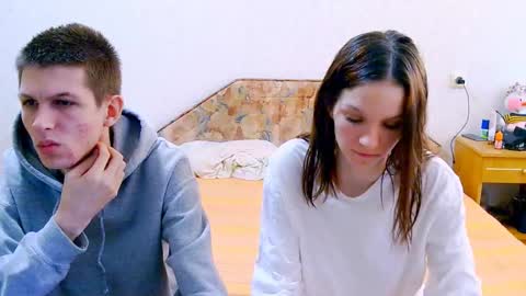 Snapshot of ivy__lester chatting on 02-27-25, 11:20 Ivy and Lester online show from 02-27-25, 11:20