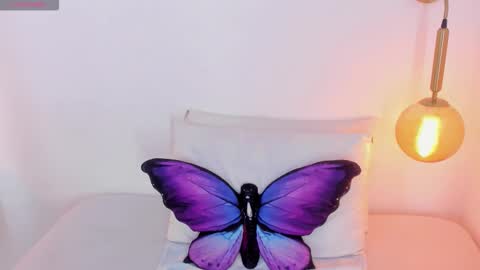 Ivy  online show from 03-07-26, 06:21