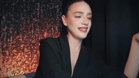 Snapshot of ivyjonson chatting on 03-01-25, 10:42 Miss Ivy online show from 03-01-25, 10:42