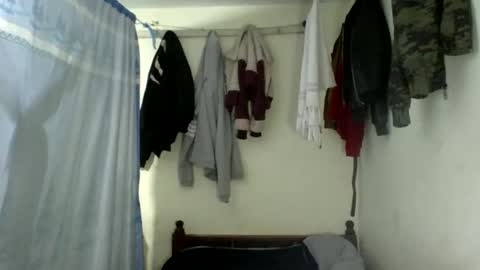 ivyk_ online show from 03-04-26, 05:13