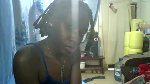 ivyk_ online show from 03-16-26, 10:52