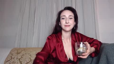 Snapshot of ivyrosiex chatting on 10-11-25, 02:44 Ivy Rosie online show from 10-11-25, 02:44