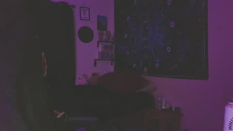 Amiee online show from 09-13-25, 12:43