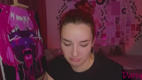 Snapshot of iwi_wi_wi chatting on 09-19-25, 12:12 Daisy online show from 09-19-25, 12:12