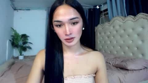 iwillcum4u_ online show from 11-25-25, 02:00