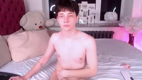 Maxim online show from 03-05-26, 02:40