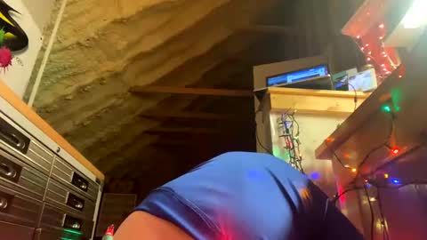 That  Guy  online show from 12-23-24, 03:18