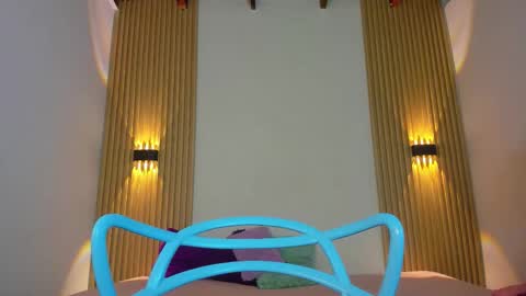 izelevans online show from 02-10-26, 11:47