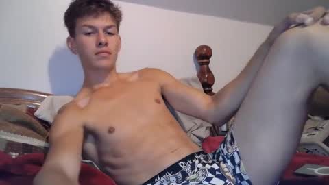 Willis online show from 09-14-25, 01:32