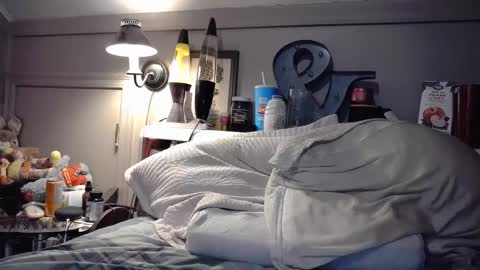 Willis online show from 09-15-25, 03:50