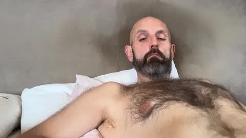 izzysboytoy1 online show from 02-28-26, 11:11