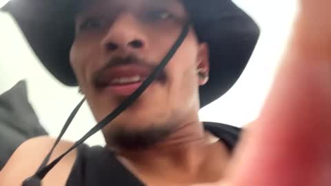 Snapshot of j0nnyk1ng chatting on 02-21-25, 11:43 Mugen online show from 02-21-25, 11:43