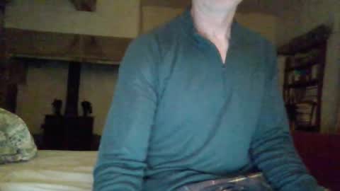 Snapshot of j4ckcock chatting on 10-19-25, 04:35 J4ckcock online show from 10-19-25, 04:35