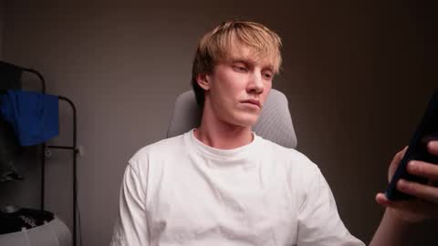 Danny online show from 12-16-25, 02:49