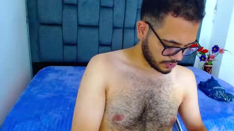 Snapshot of j_black_ chatting on 02-17-26, 06:36 John Smith online show from 02-17-26, 06:36