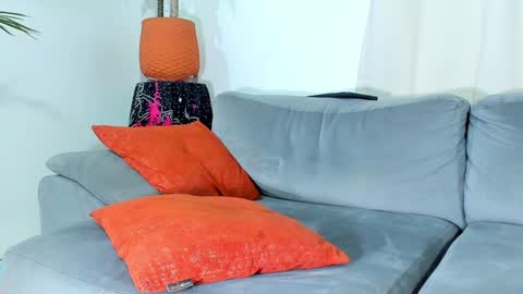 Calix  Independient model Insta and twt Calixsnake online show from 12-11-24, 05:21