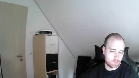 here4y online show from 01-29-25, 09:23