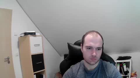 here4y online show from 02-24-25, 09:32