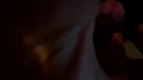 j_reyes24 online show from 12-31-24, 01:41