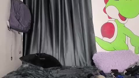 Snapshot of j_u_p_i_t_e_r chatting on 02-17-26, 02:02 Noah online show from 02-17-26, 02:02