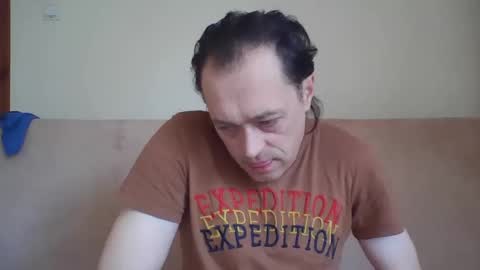 Snapshot of ja424387 chatting on 02-08-26, 09:45 Tomek online show from 02-08-26, 09:45