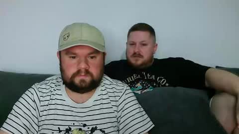 ja_couple online show from 04-17-26, 06:22