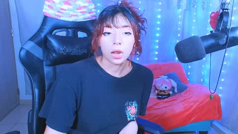 Snapshot of jaadee18 chatting on 12-28-24, 03:37 jade 18 online show from 12-28-24, 03:37