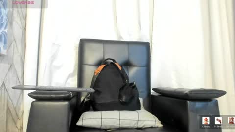 Snapshot of jaadewest_ chatting on 07-22-26, 11:02 Jade West online show from 07-22-26, 11:02