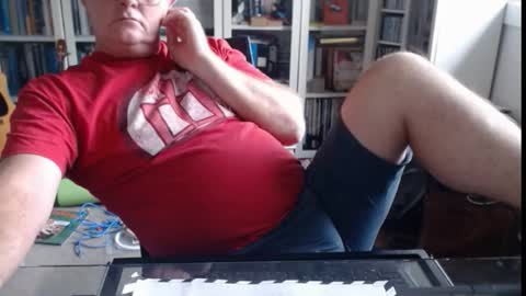 Snapshot of jacal711 chatting on 02-08-26, 01:53 jacal711 online show from 02-08-26, 01:53