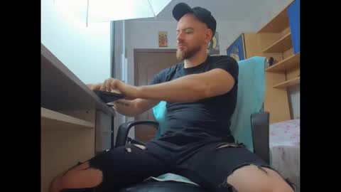 Jace online show from 10-23-25, 04:45