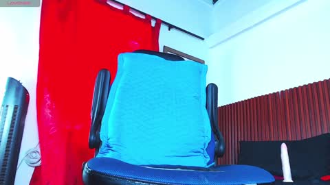   online show from 02-02-25, 05:48